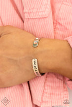 Load image into Gallery viewer, Sunset Sightings - Paparazzi Accessories
