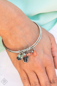 Glimpses of Malibu - Paparazzi Accessories