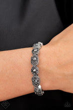 Load image into Gallery viewer, Magnificent Musings - Paparazzi Accessories
