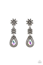 Load image into Gallery viewer, Floral Fantasy - Paparazzi Accessories

